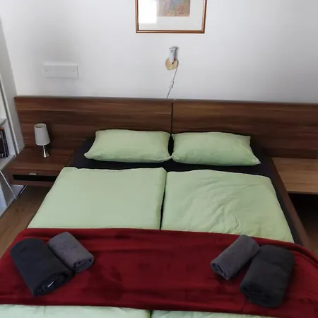 Gemuetliches - Kanzelhoehe - Gerlitzen Апартаменты *